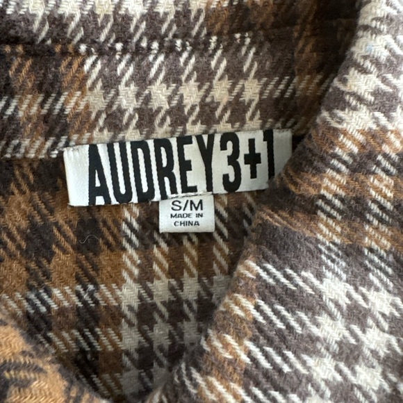 Audrey 3+1 Brown and White Casual Button Down Shirt - Picture 5 of 8
